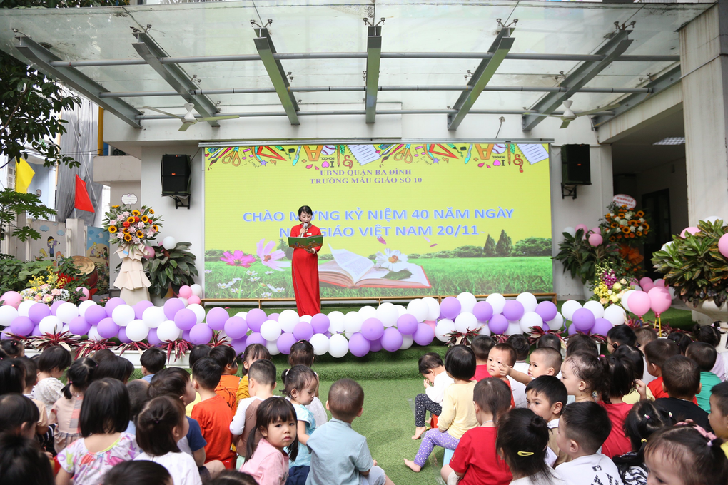 Trường Mẫu giáo Số 10 kỷ niệm 40 năm ngày nhà giáo Việt Nam 20-11