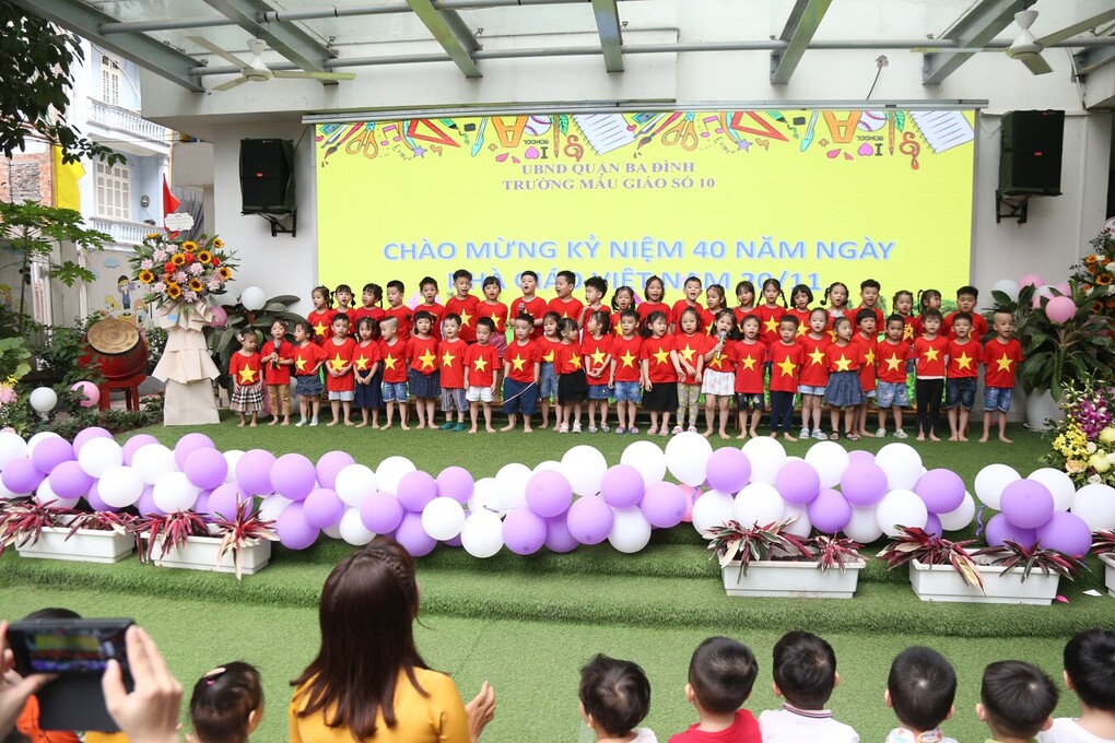 Các hoạt động chào mừng ngày nhà giáo Việt Nam của cô trò trường mẫu giáo số 10